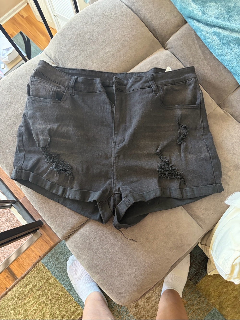 SHEIN Black Distressed High-Rise Denim Shorts